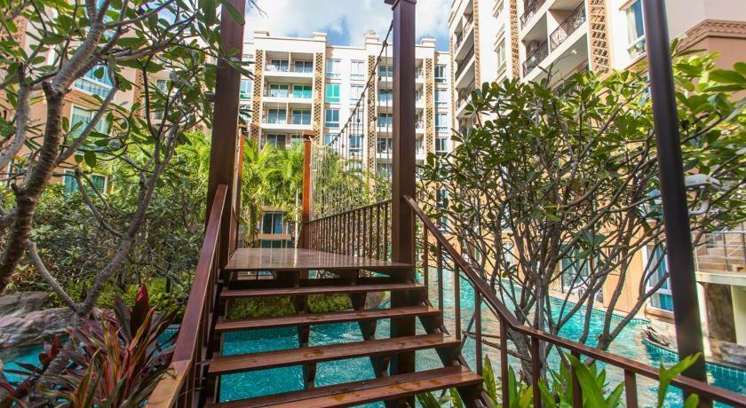 Atlantis Condo Resort Jomtien Экстерьер фото